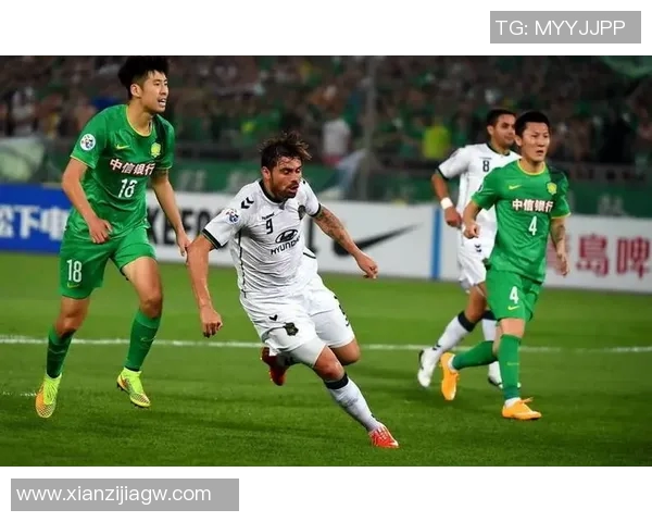 广州网球队实力揭秘:网球巨献背后的训练与成就探索 广州网球队实力揭秘:网球巨献背后的训练与成就探索